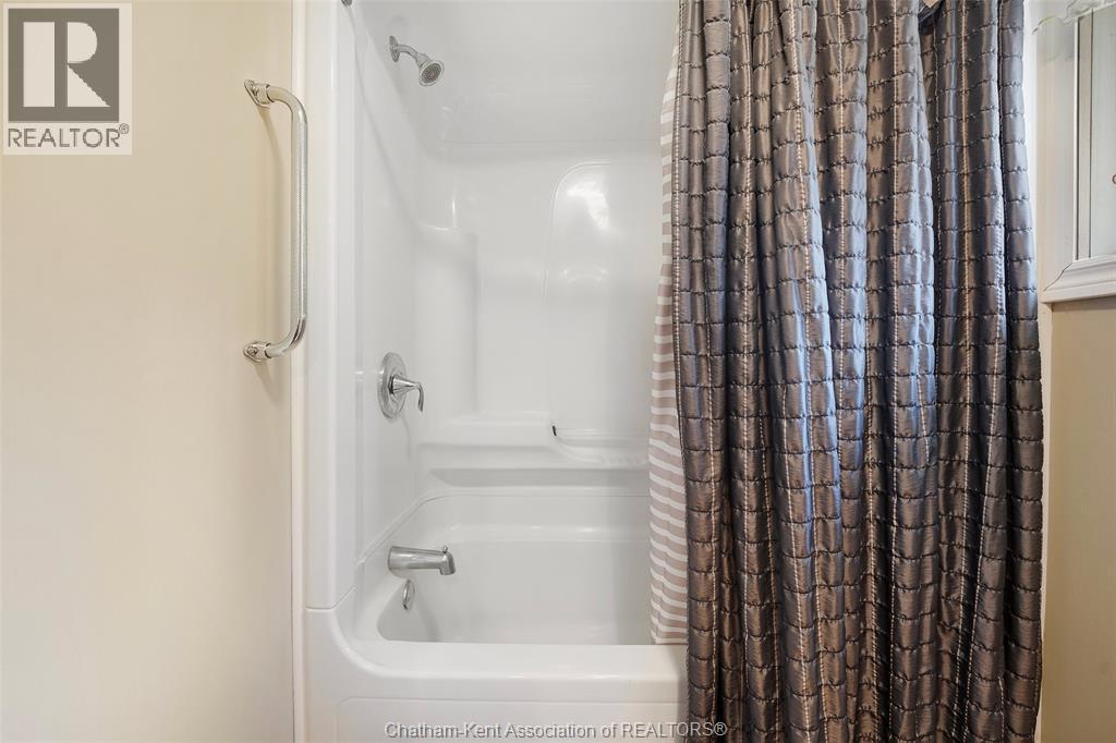 264 Baldoon Road, Chatham, ON