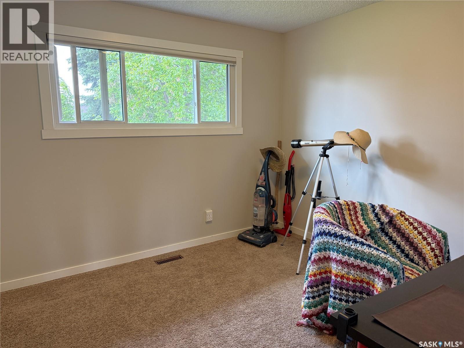 23 Tufts Crescent, Outlook, SK