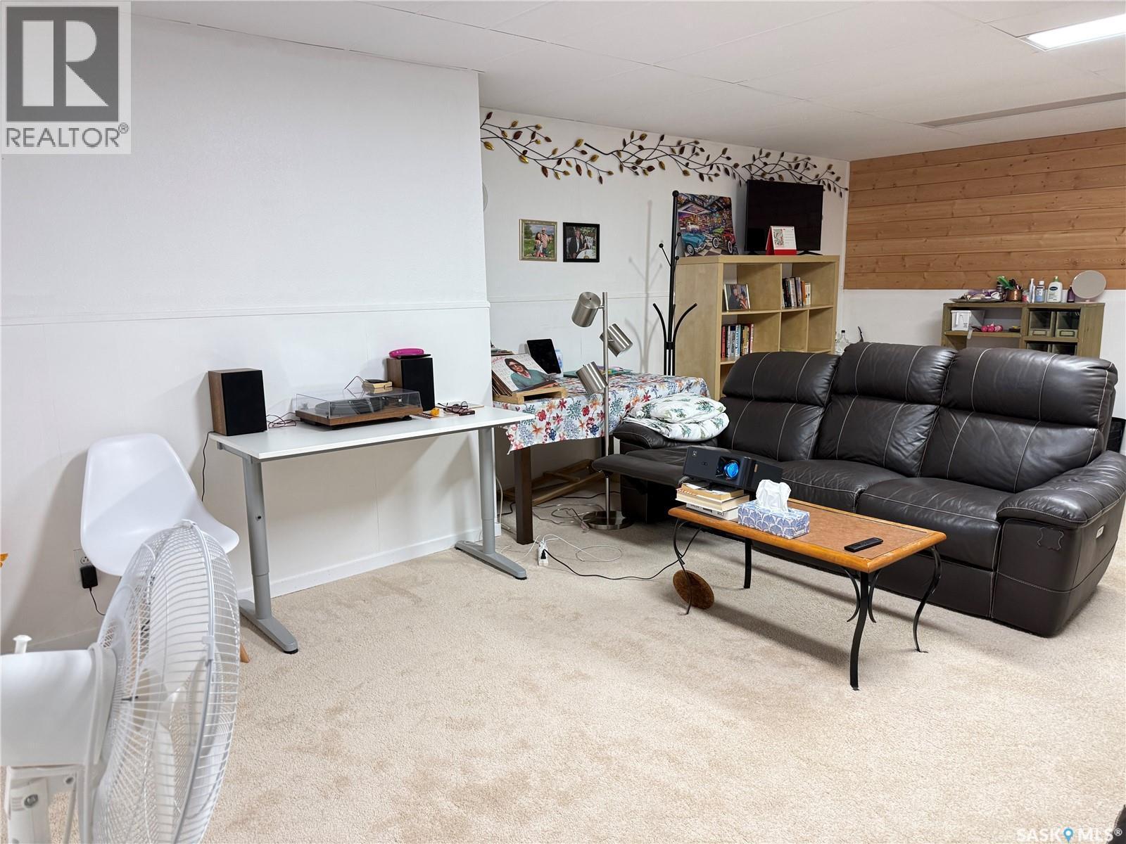 23 Tufts Crescent, Outlook, SK