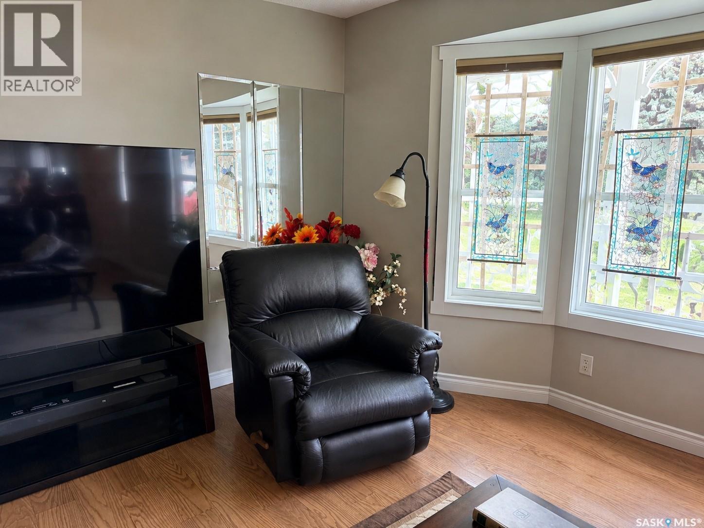 23 Tufts Crescent, Outlook, SK