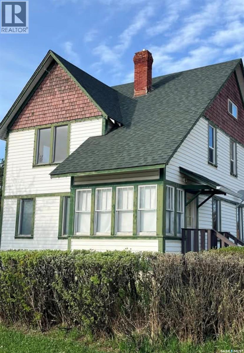 102 2Nd Avenue N, Big River, SK