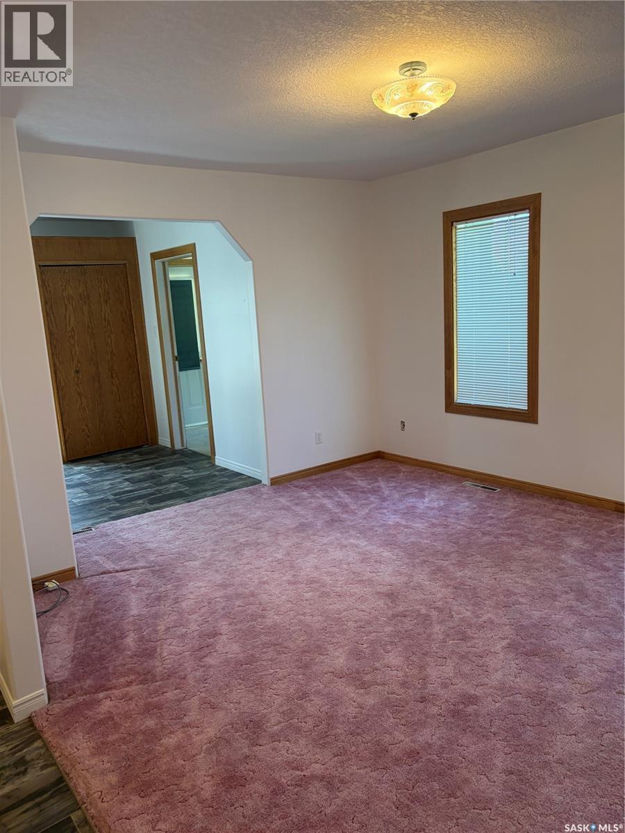 102 2Nd Avenue N, Big River, SK