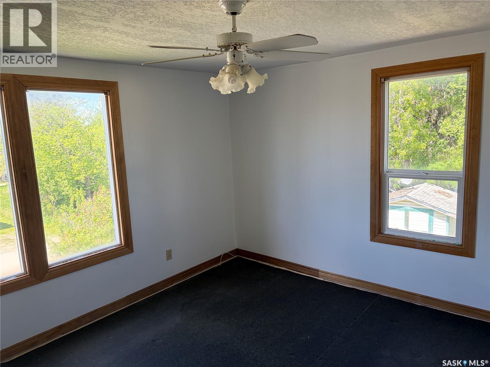 102 2Nd Avenue N, Big River, SK