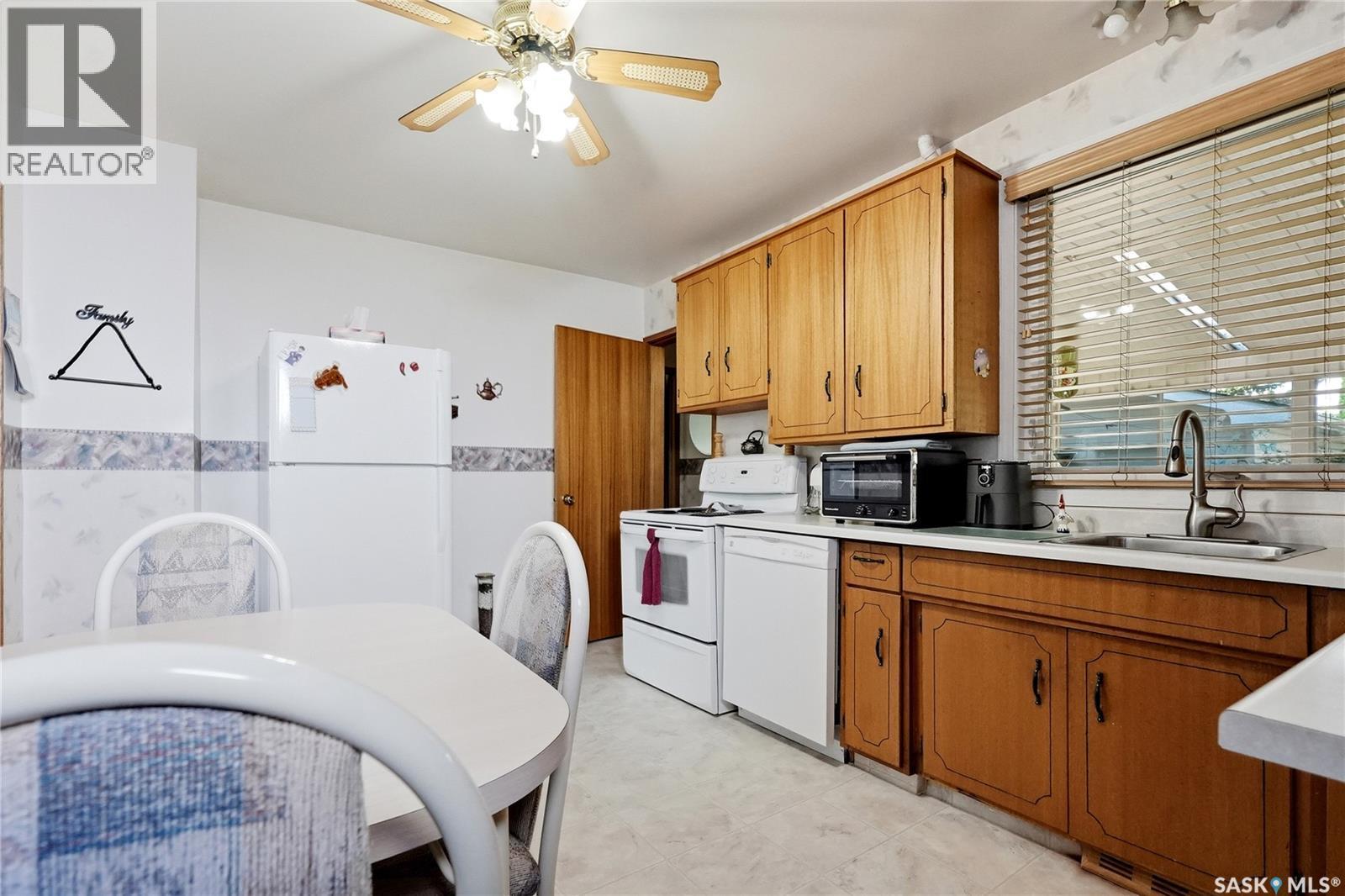 1117 5Th Street E, Saskatoon, SK