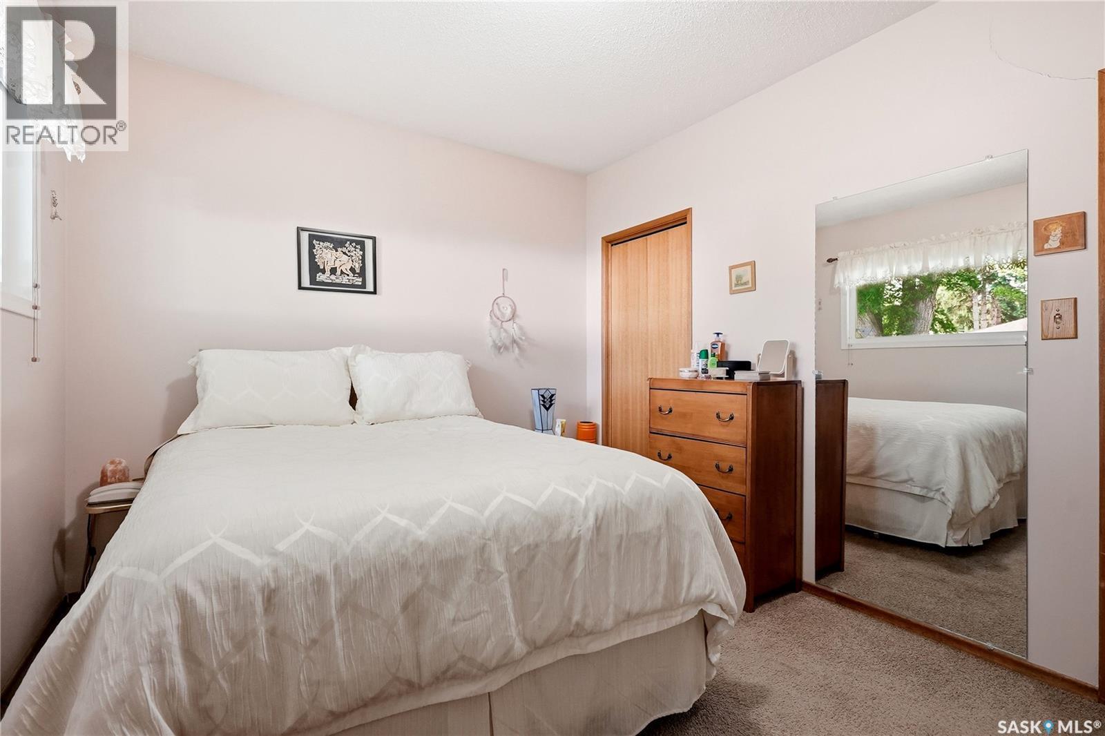 1117 5Th Street E, Saskatoon, SK