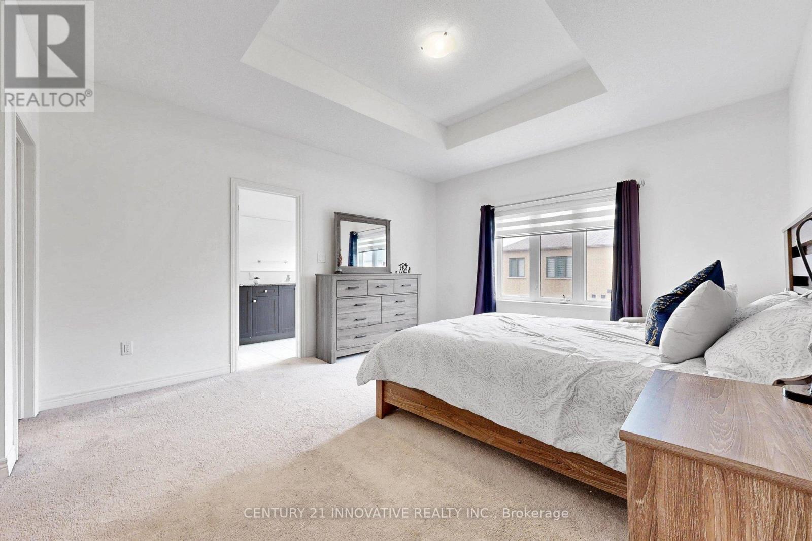 28 Conarty Crescent, Whitby, ON