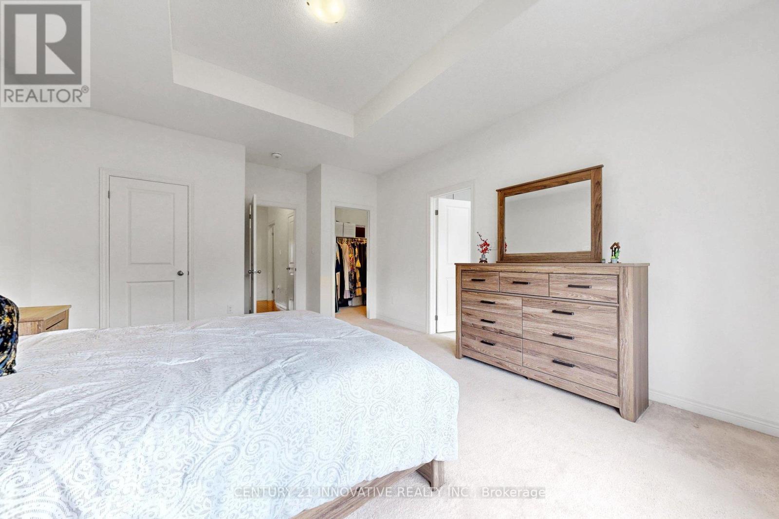 28 Conarty Crescent, Whitby, ON