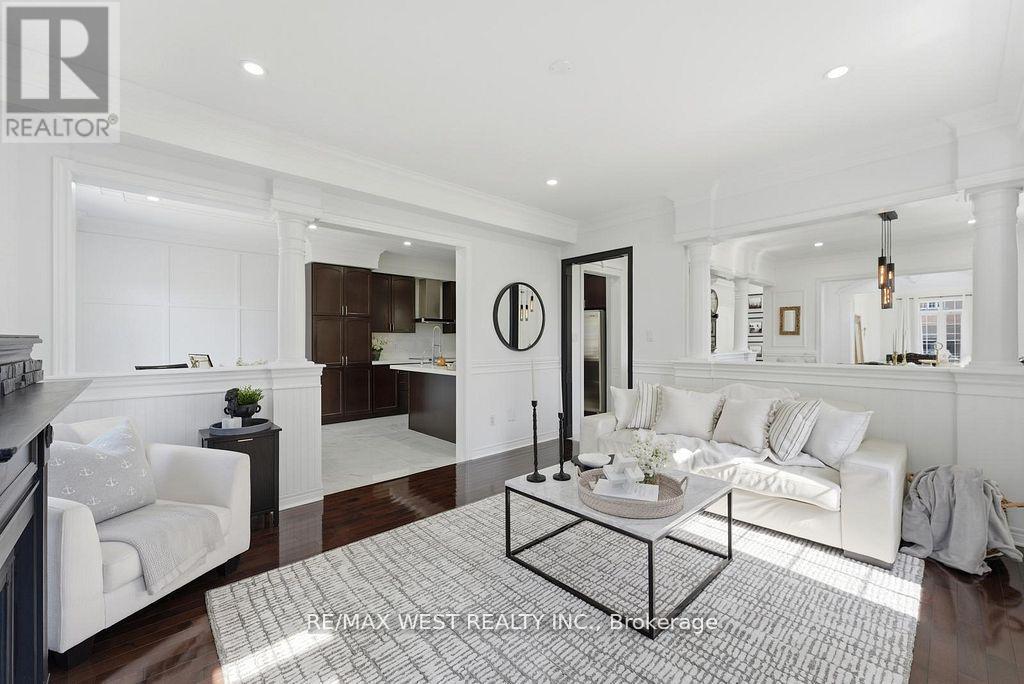 127 Ozner Crescent, Vaughan, ON