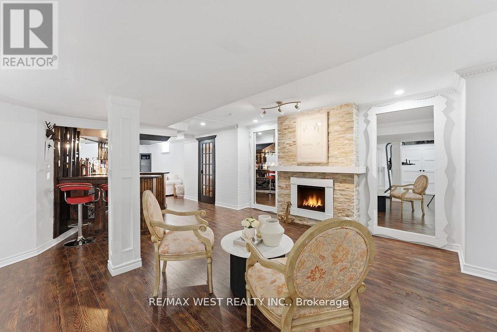 127 Ozner Crescent, Vaughan, ON