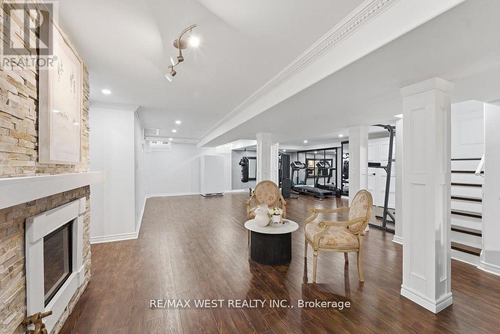 127 Ozner Crescent, Vaughan, ON