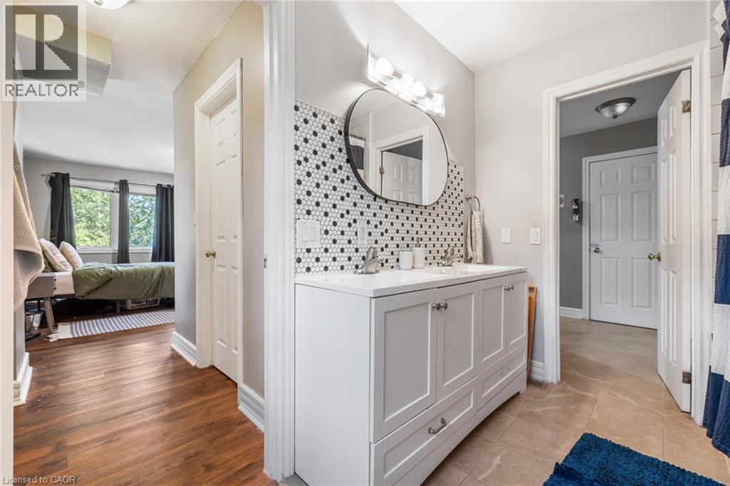 630 Drury Lane Unit# Upper, Burlington, ON