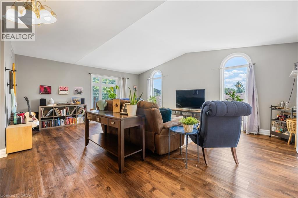 630 Drury Lane Unit# Upper, Burlington, ON