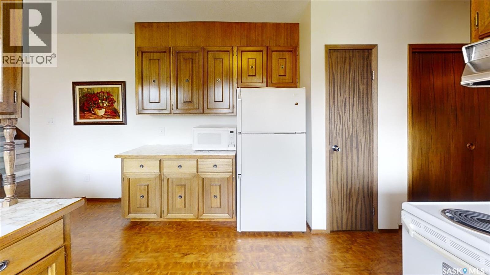 201 2Nd Avenue E, Eatonia, SK