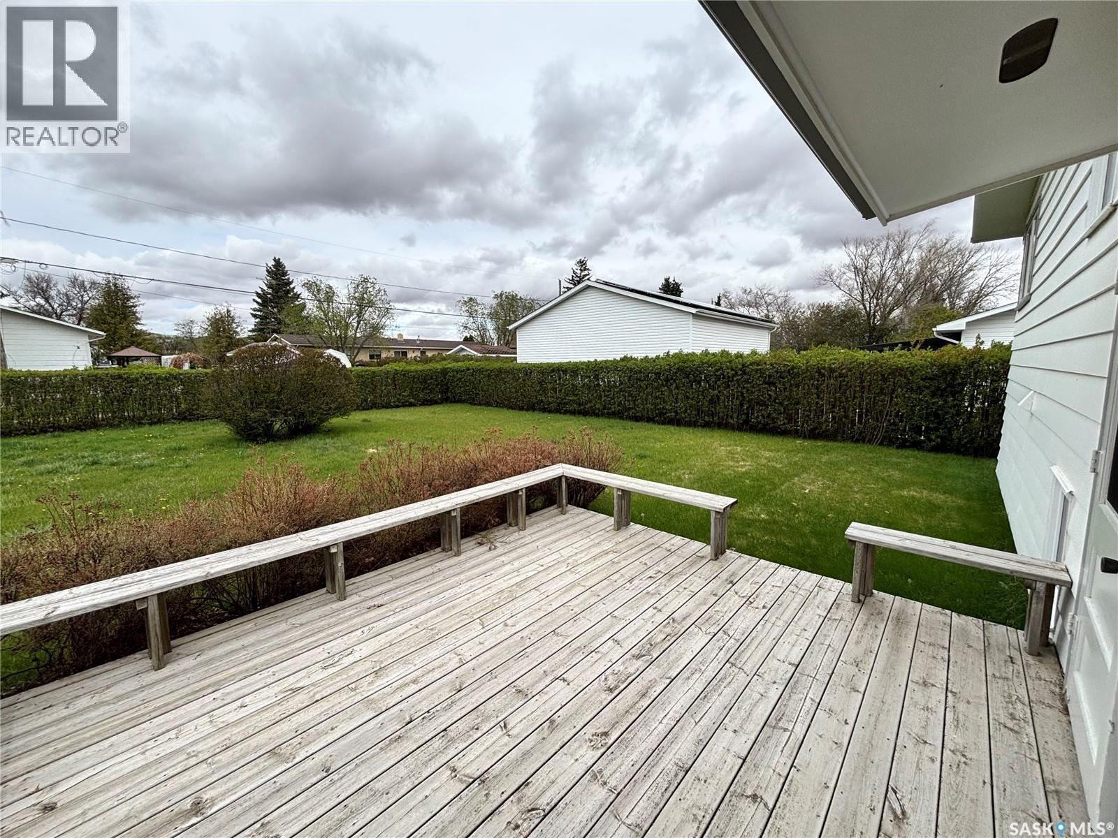 201 2Nd Avenue E, Eatonia, SK