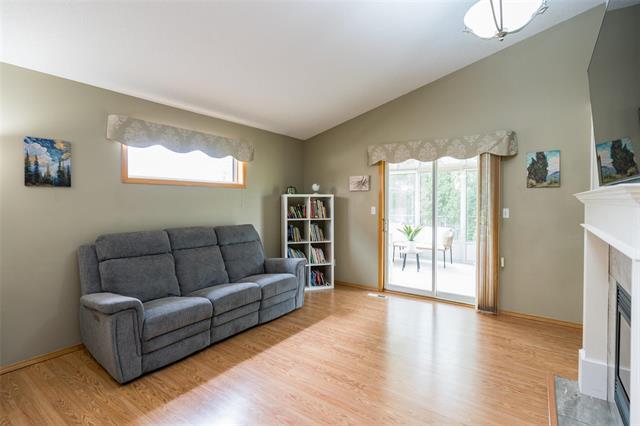 274 Barnes St, Winnipeg, MB