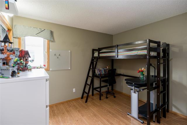 274 Barnes St, Winnipeg, MB