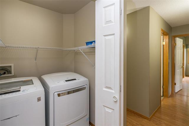 274 Barnes St, Winnipeg, MB