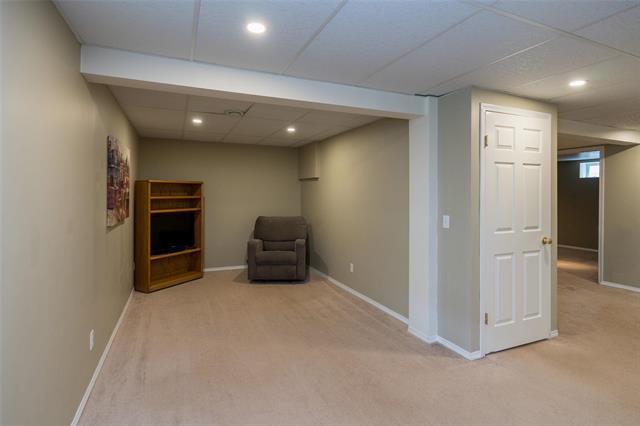 274 Barnes St, Winnipeg, MB