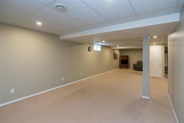 274 Barnes St, Winnipeg, MB