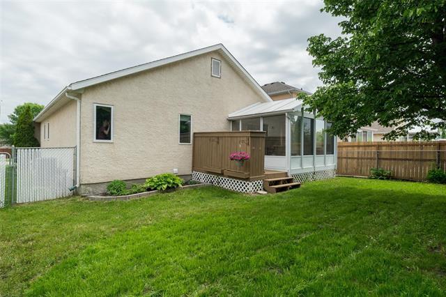 274 Barnes St, Winnipeg, MB