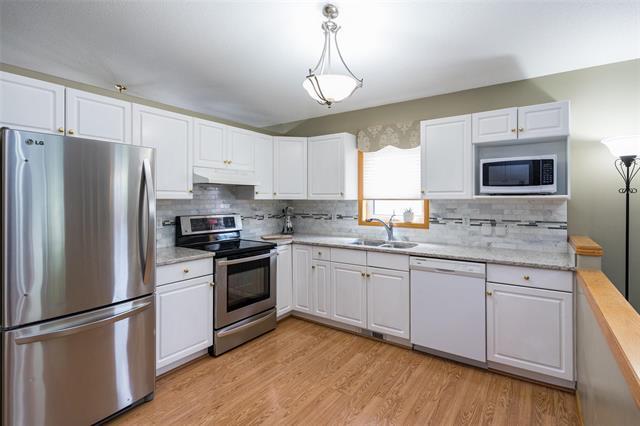 274 Barnes St, Winnipeg, MB