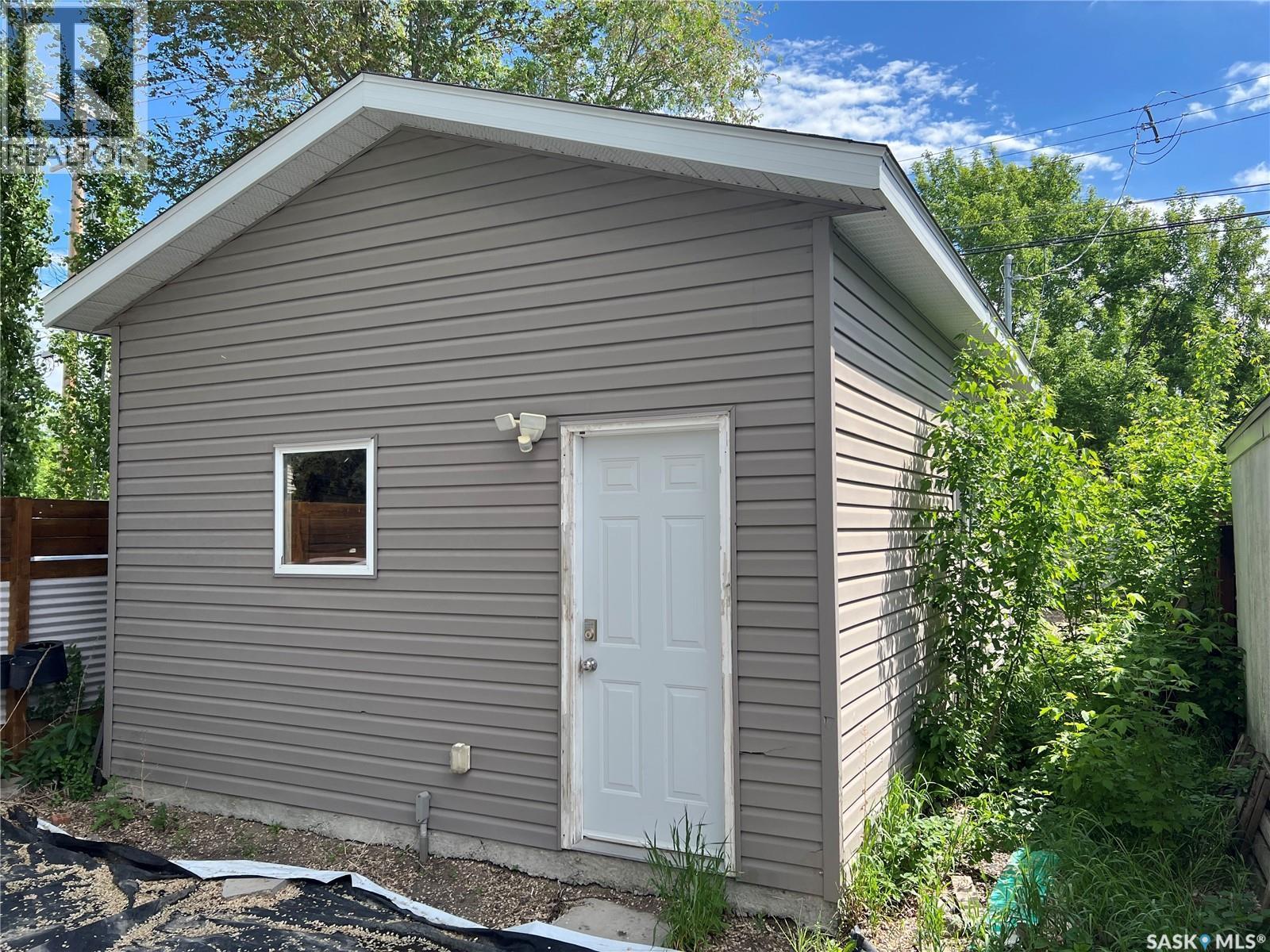 432 D Avenue S, Saskatoon, SK