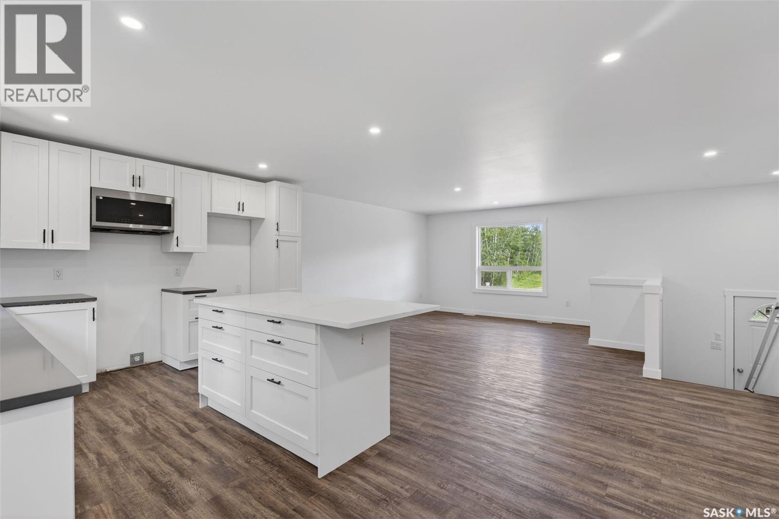 209 Central Avenue S, Christopher Lake, SK
