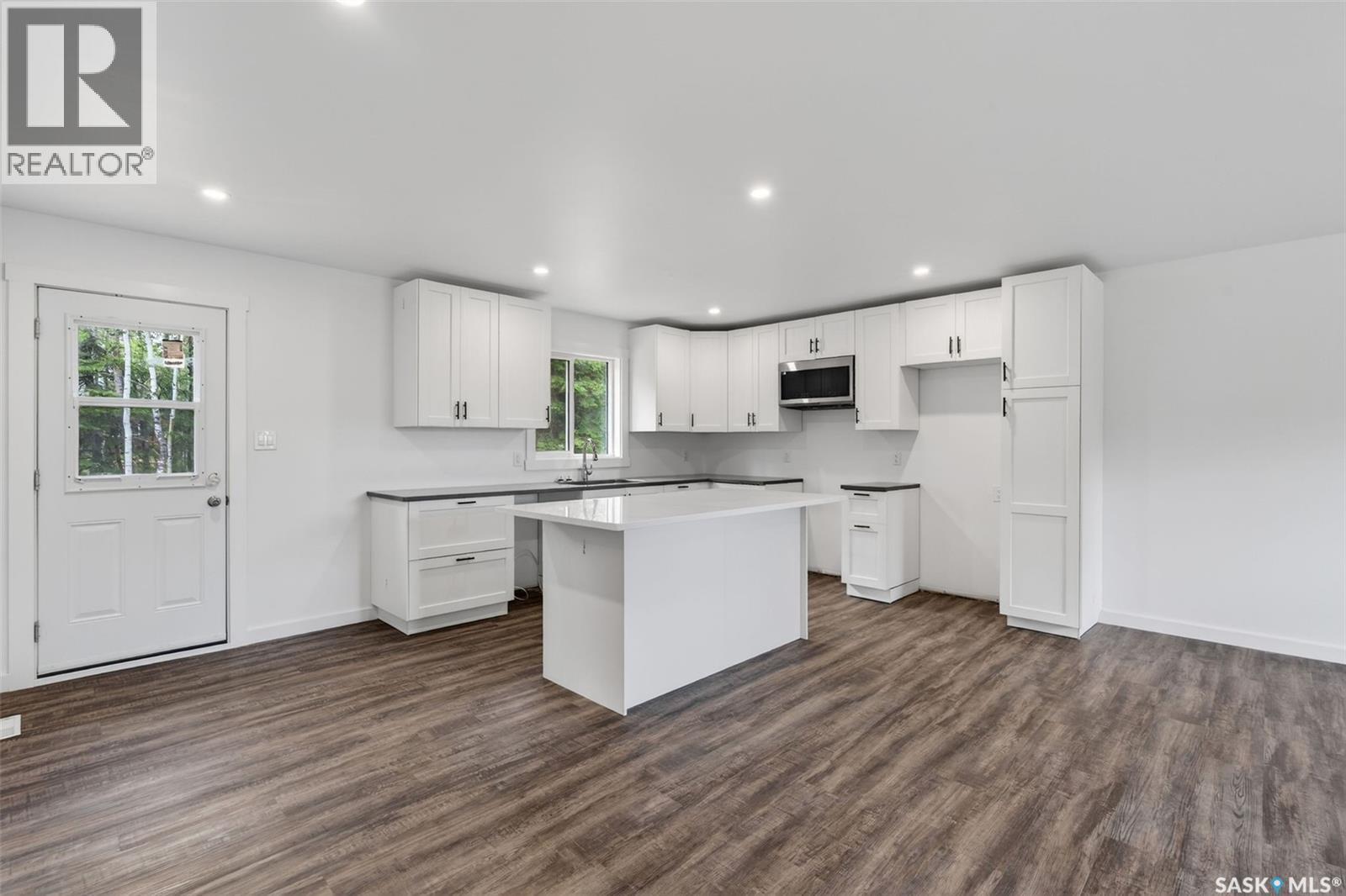 209 Central Avenue S, Christopher Lake, SK