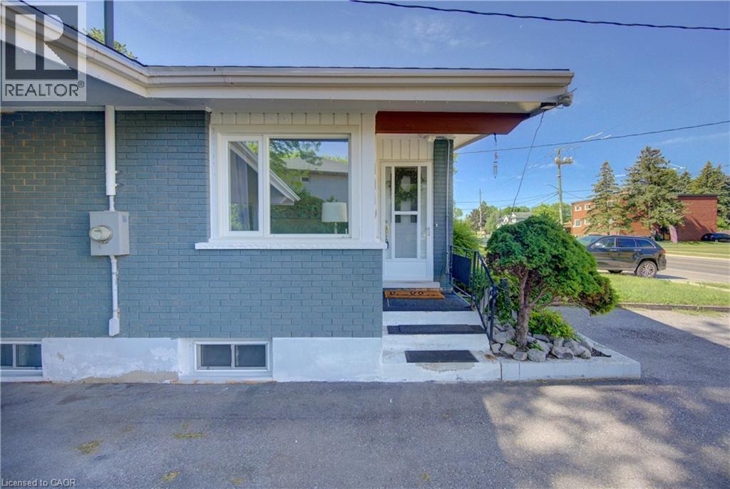 141 Franklin Street N, Kitchener, ON