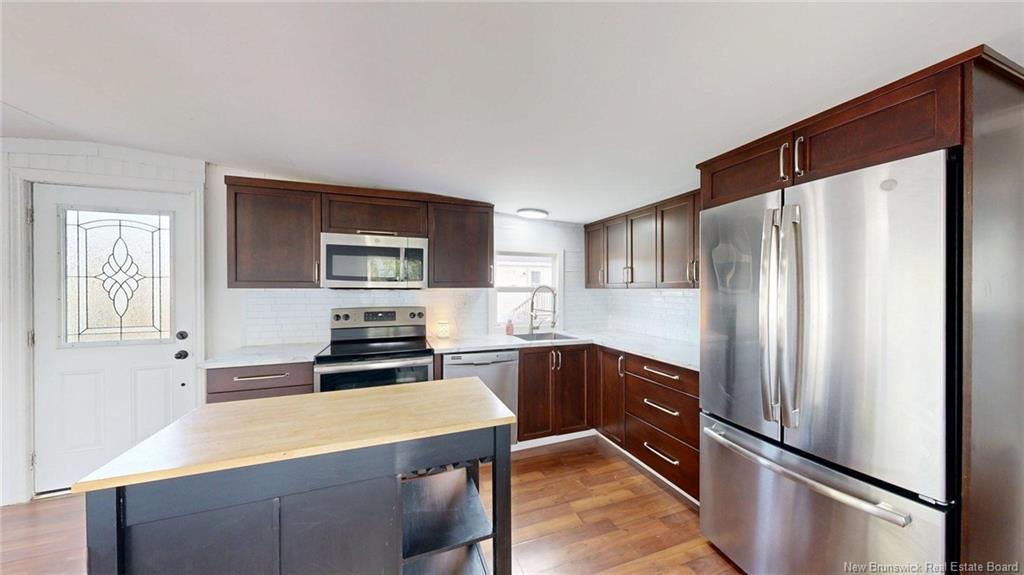 12 Midway Dr, Moncton, NB