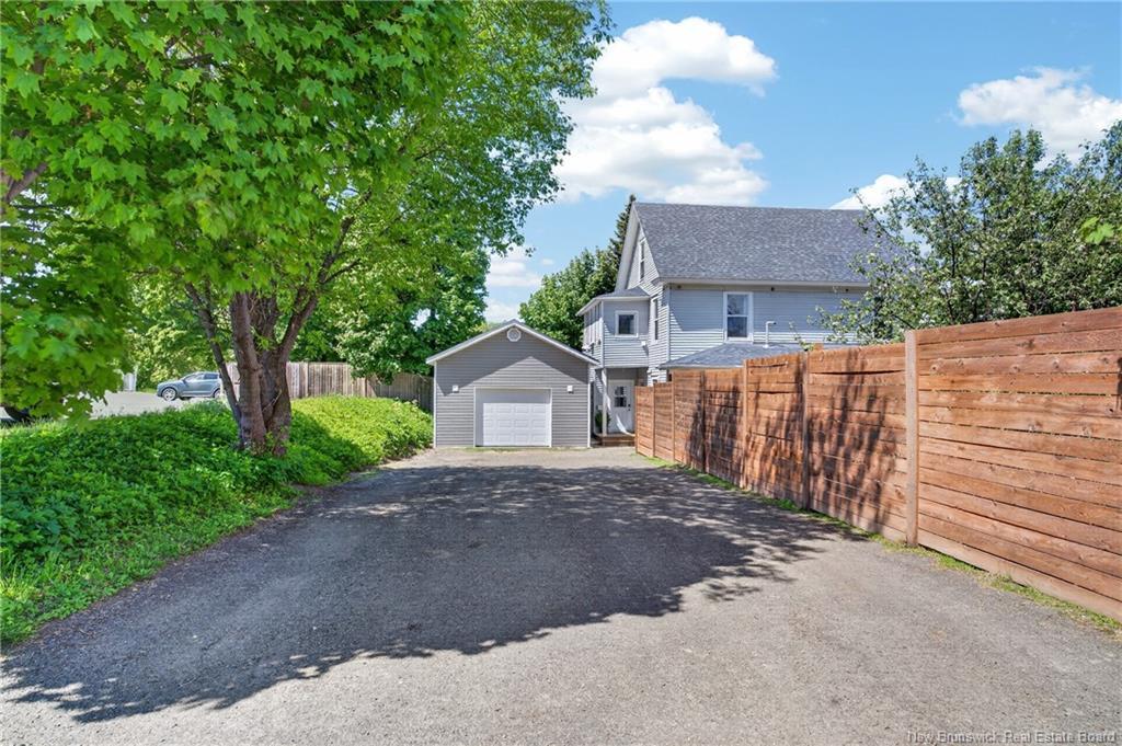 17 Minto St, Campbellton, NB