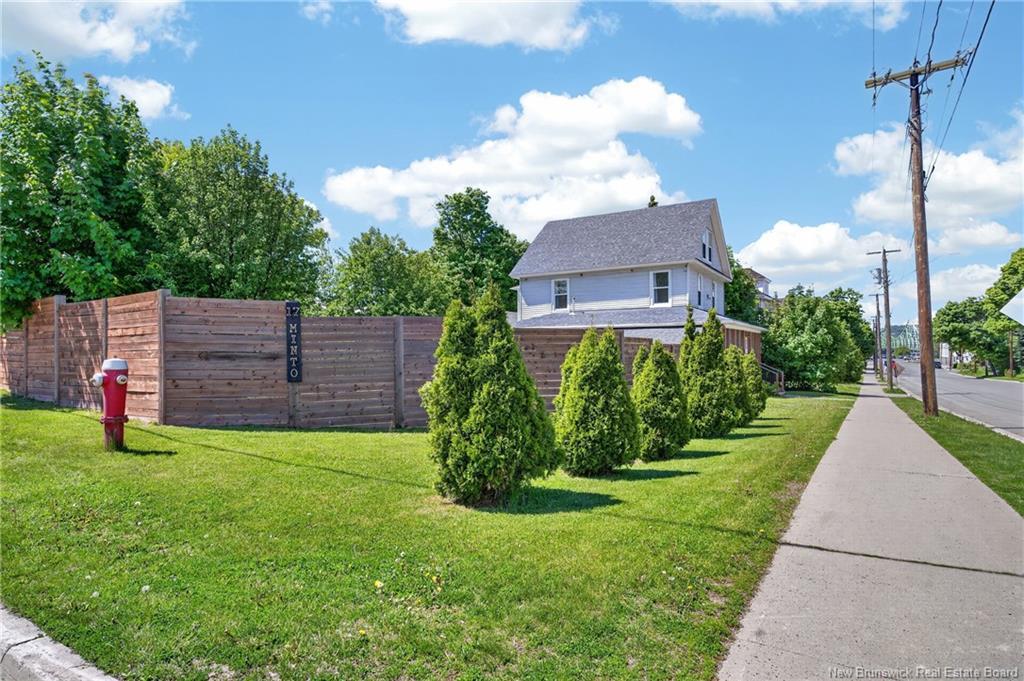 17 Minto St, Campbellton, NB