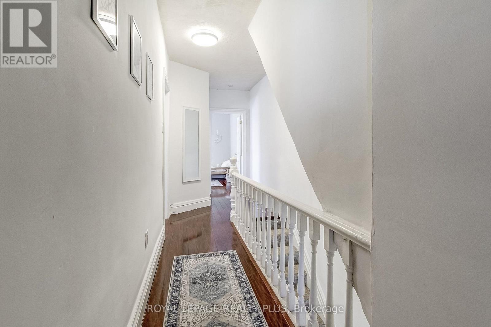 38 Rosemont Avenue, Hamilton, ON