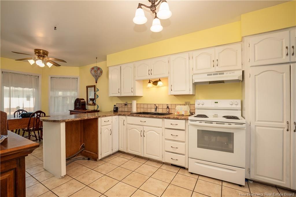 6 Twilight Ave, Salisbury, NB