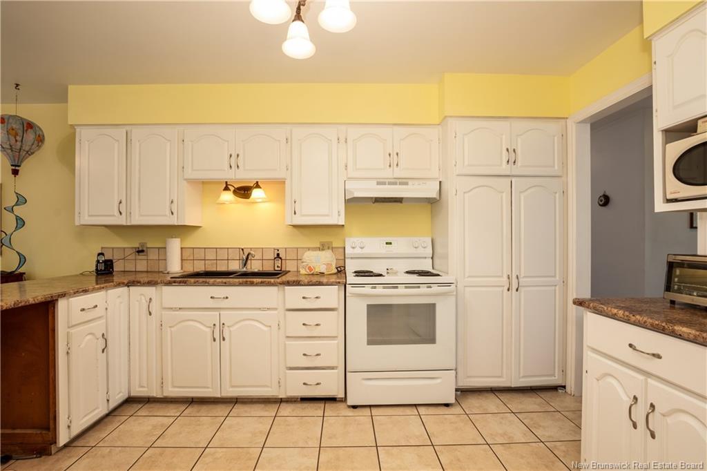 6 Twilight Ave, Salisbury, NB