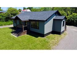3 Hatt CRES St George, NB E5C 3G7