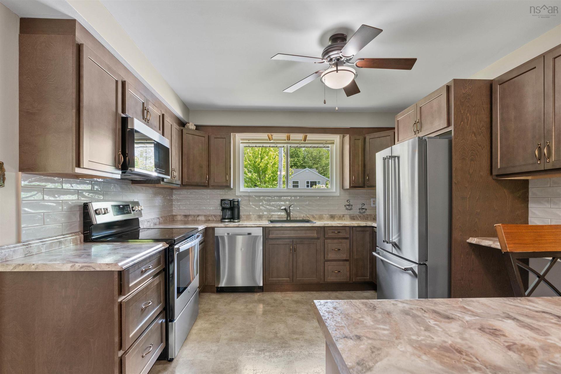 30 Micmac Drive, Dartmouth, NS