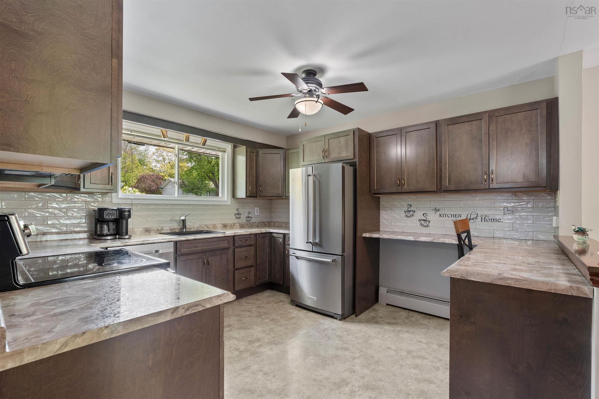 30 Micmac Drive, Dartmouth, NS