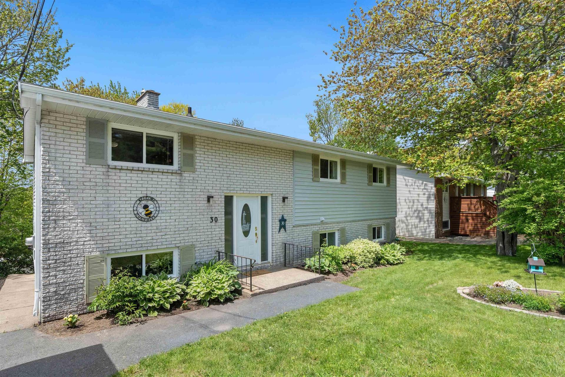 30 Micmac Drive, Dartmouth, NS