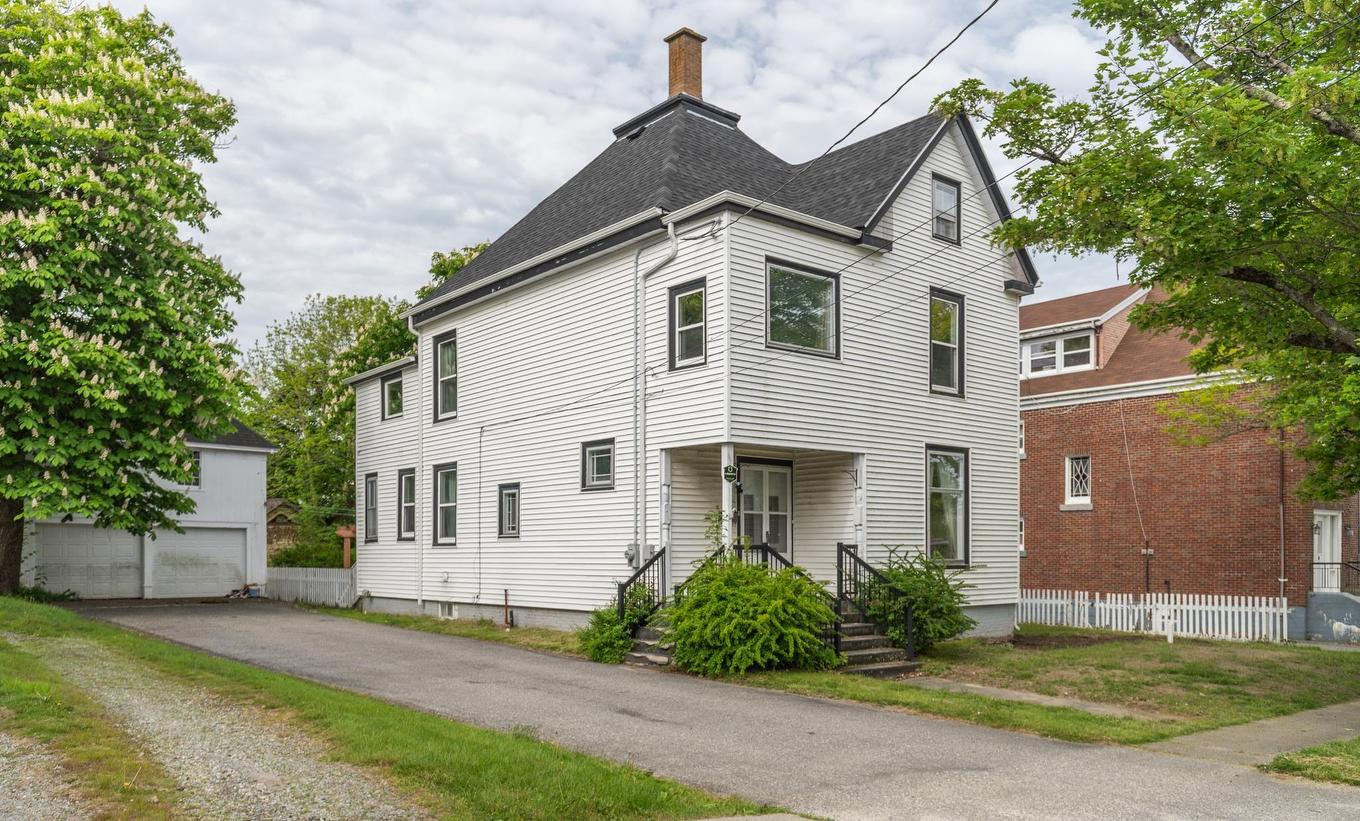 13 Porter Street, Yarmouth, NS