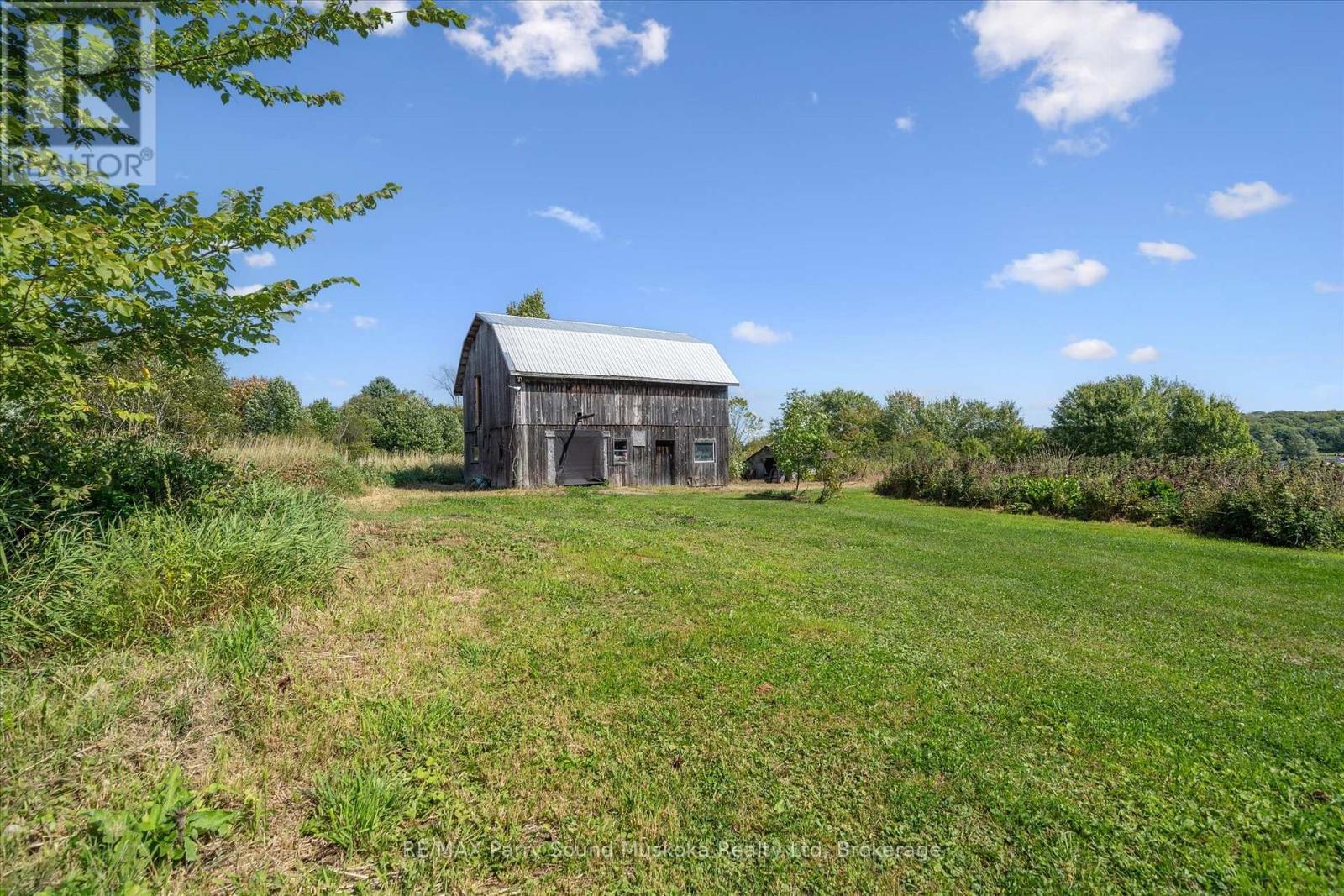 39 Hardies Road, Mckellar, ON
