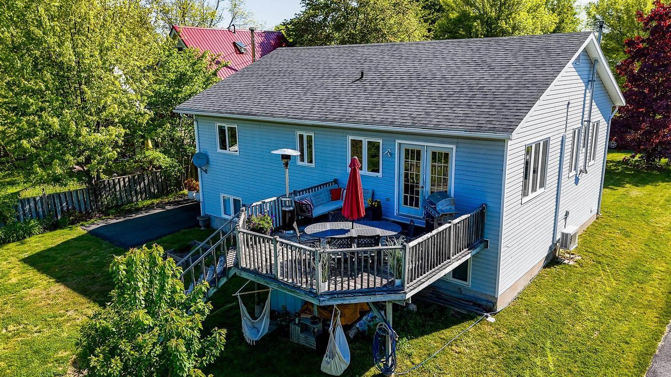 8 Iona Road, Wolfville, NS