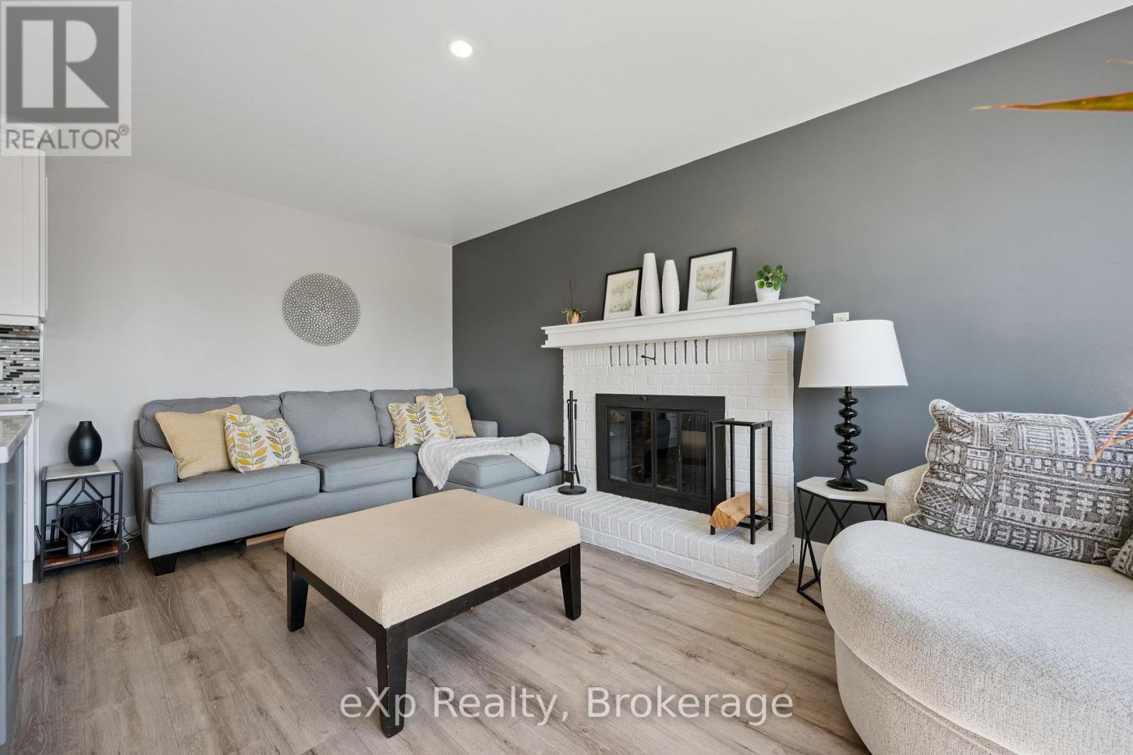 27 Notchwood Court, Kitchener, ON