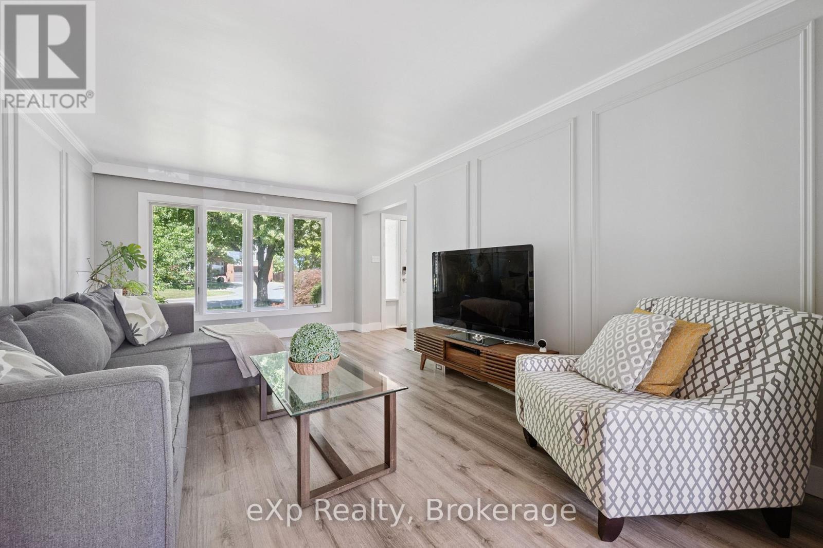 27 Notchwood Court, Kitchener, ON