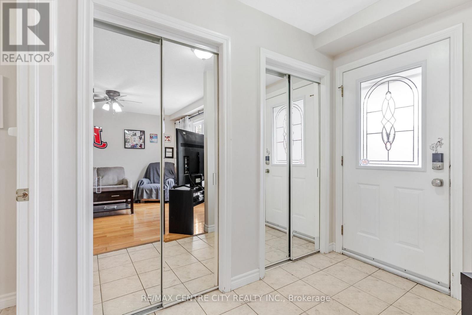 67 Ralgreen Crescent, Kitchener, ON