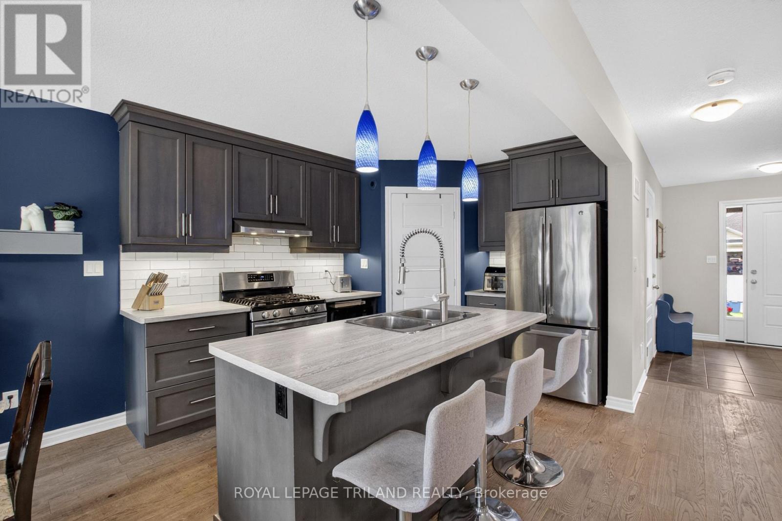 17 Bridle Path, St. Thomas, ON