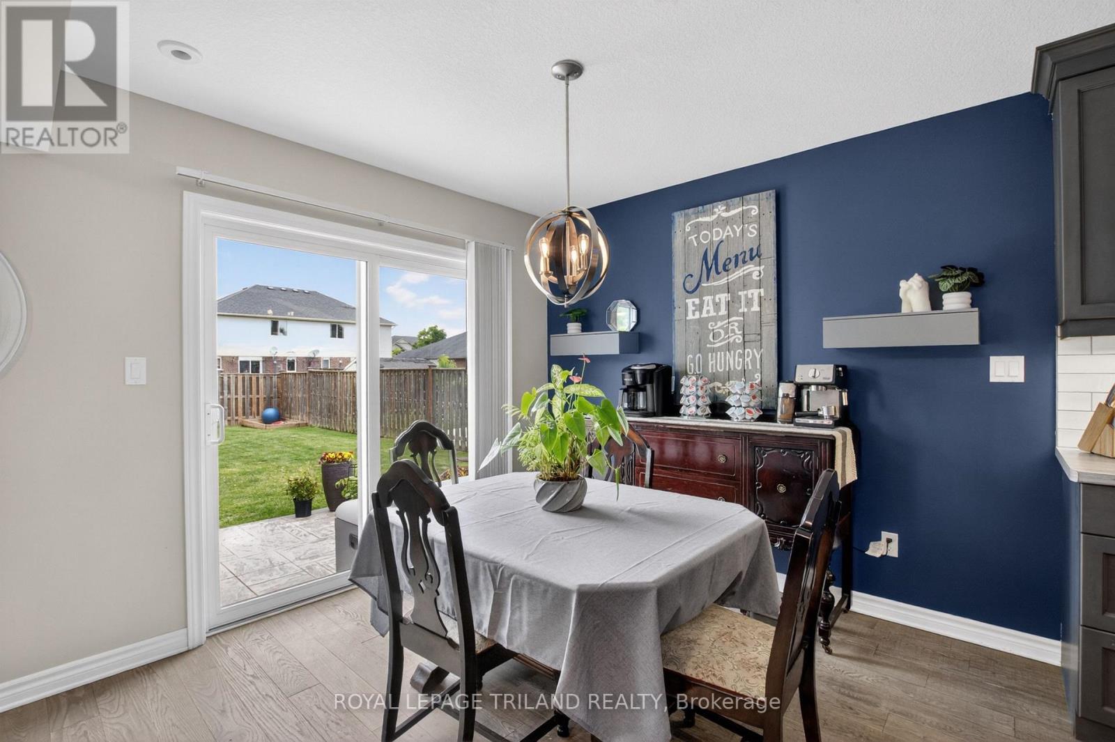 17 Bridle Path, St. Thomas, ON