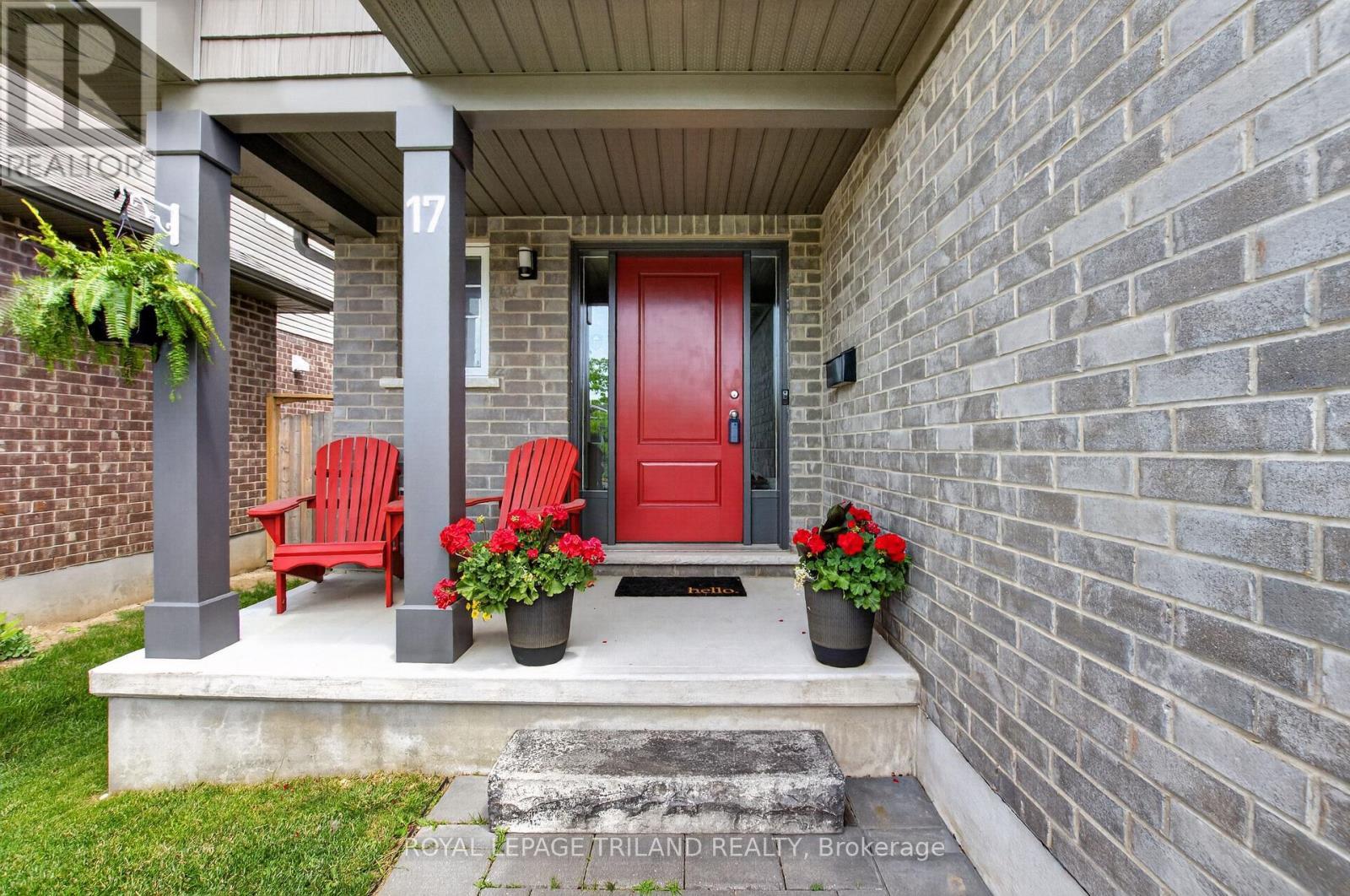 17 Bridle Path, St. Thomas, ON