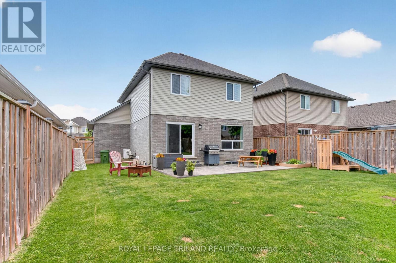 17 Bridle Path, St. Thomas, ON