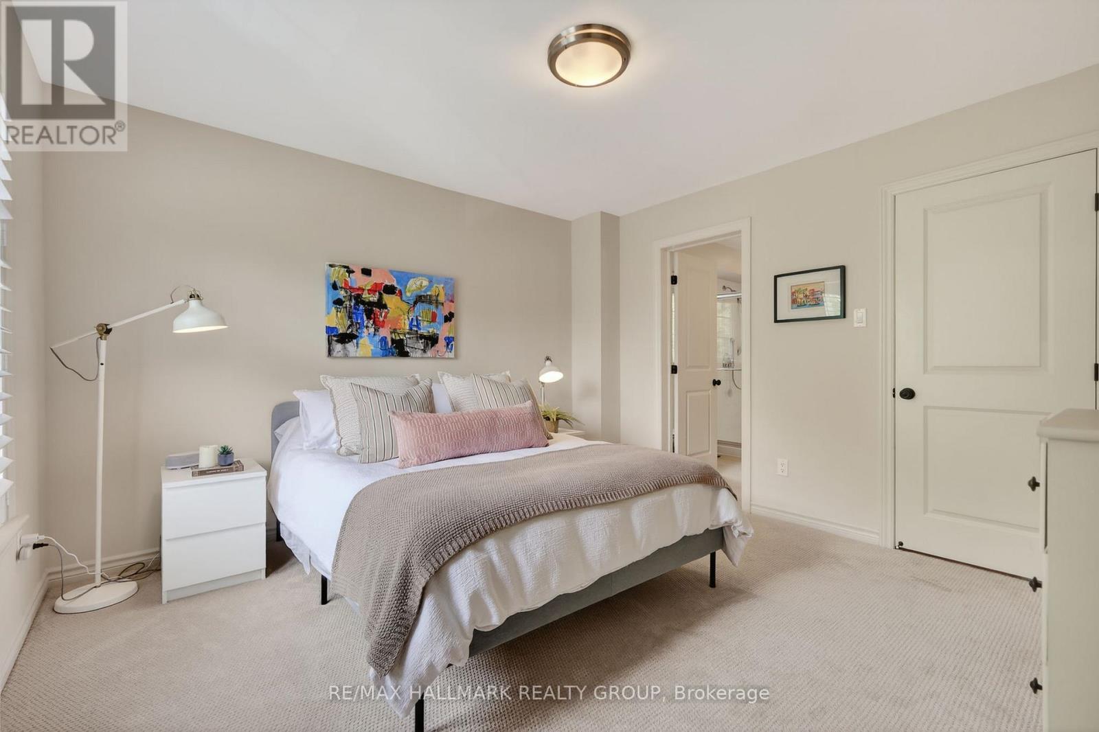 312 Iona Street, Ottawa, ON